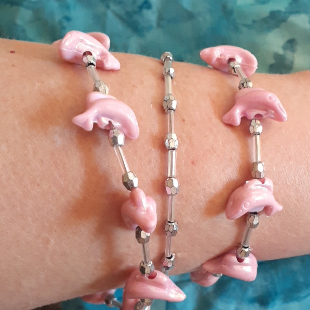 Stretchy Dolphin Bracelet
